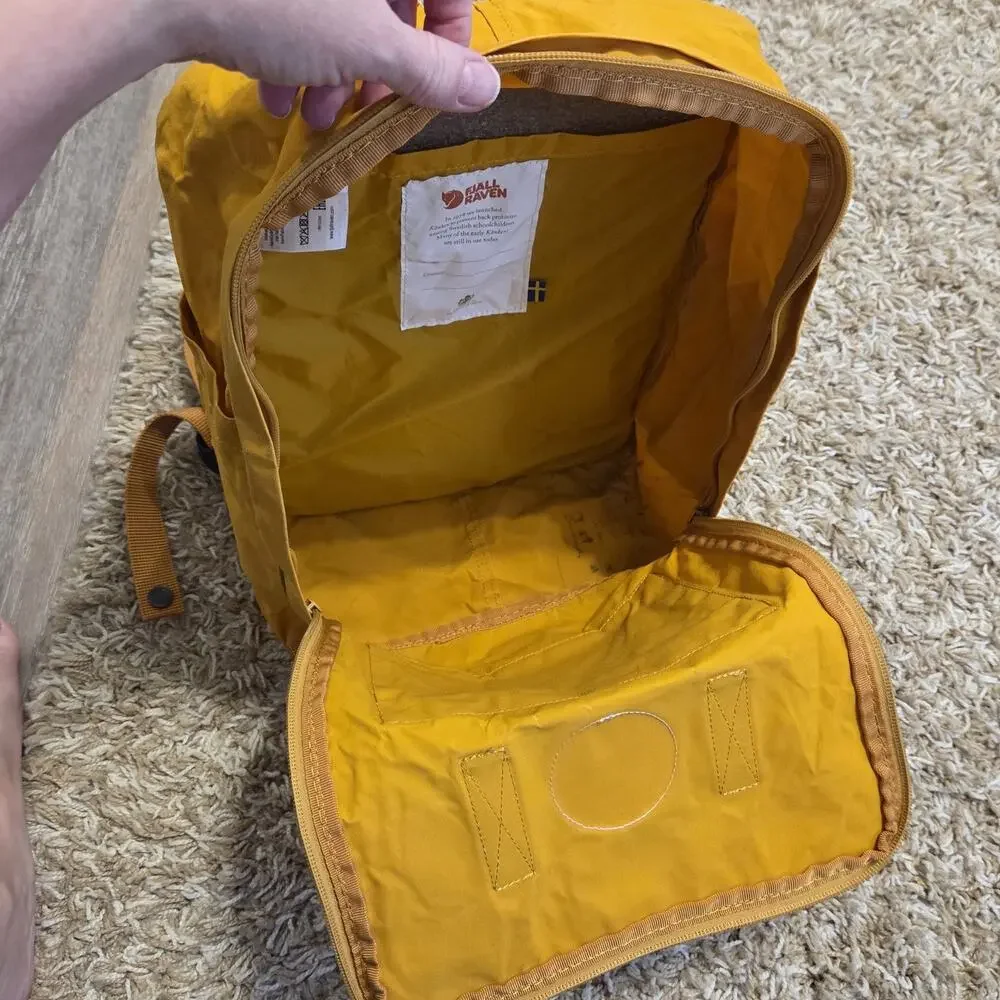 Fjallraven Kanken Classic Yellow Ochre 13